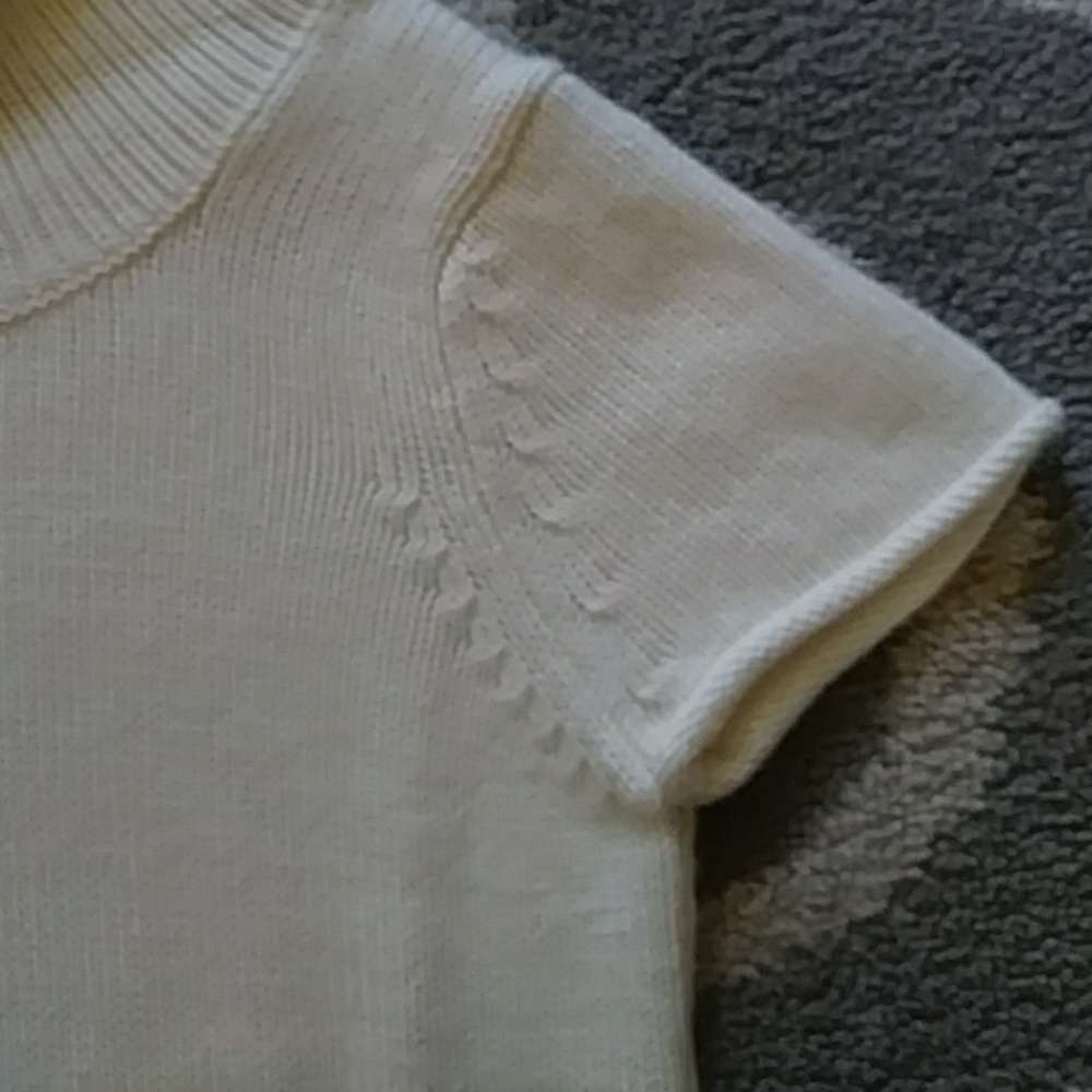BCBG Top - Picture 3 of 4